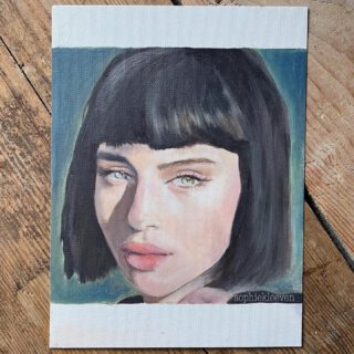 Smal oil portrait of @opheliamillaiss 
✭
•
 @opheliamillaiss 
•
•
•
•
•
•
#oilportrait #oilpainting #portrait #babynetflix #ludovicavalli #alicepagani #alicepaganiart #babyseason3 @baby_netflix @babynetflix_italia